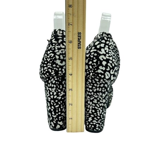 NYLA Pony Platforms Womens SIze 7 Black White Animal Print Faux Fur Retro 70's - Picture 7 of 9